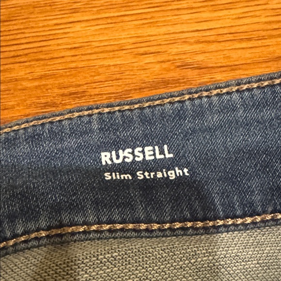 2 pairs of men’s DL 1961 jeans. Size 29x34. Worn a few times. - Picture 7 of 7